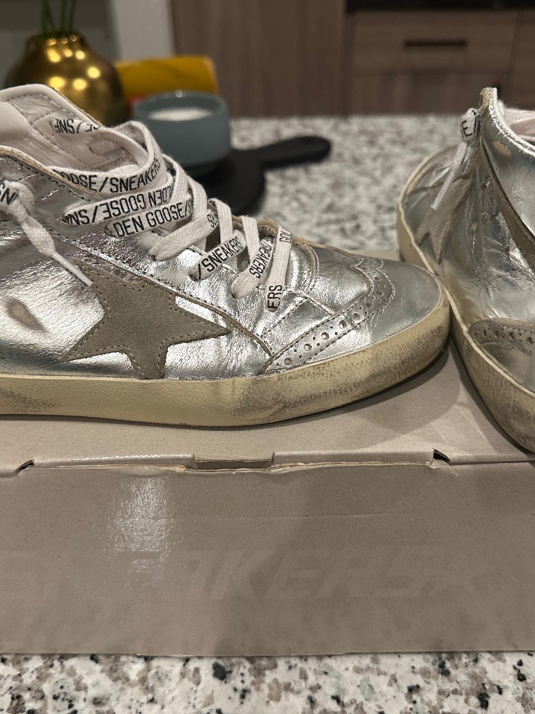 Golden Goose